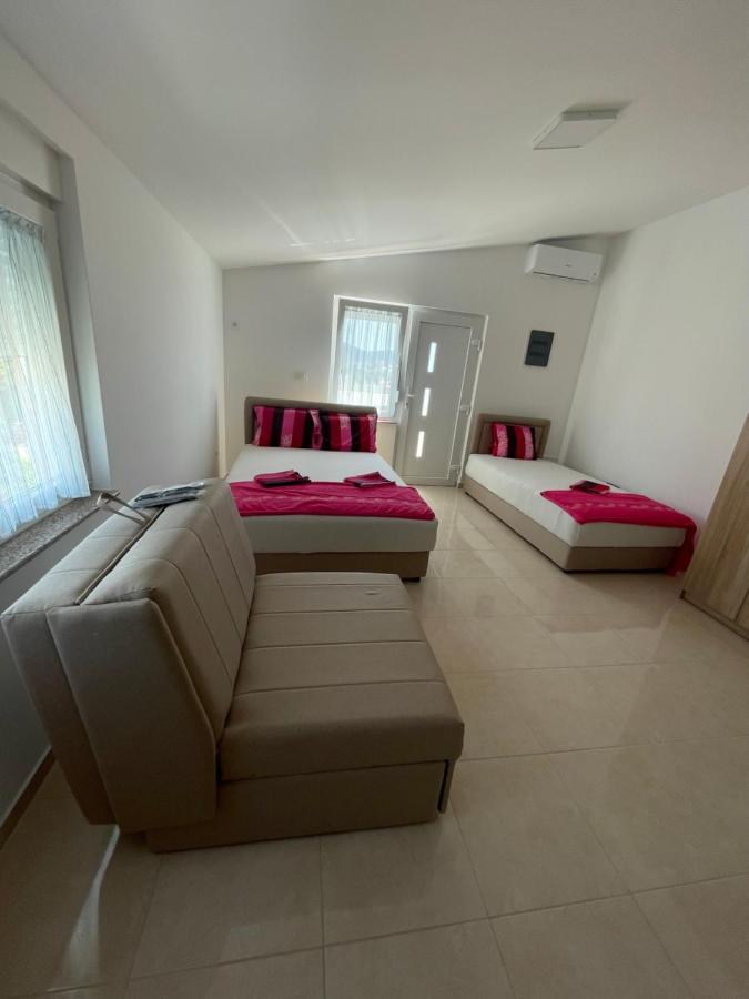 Mit-Apartments Šušanj Extérieur photo